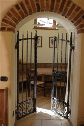 Castel Condino Locanda Borgo Chiese מראה חיצוני תמונה