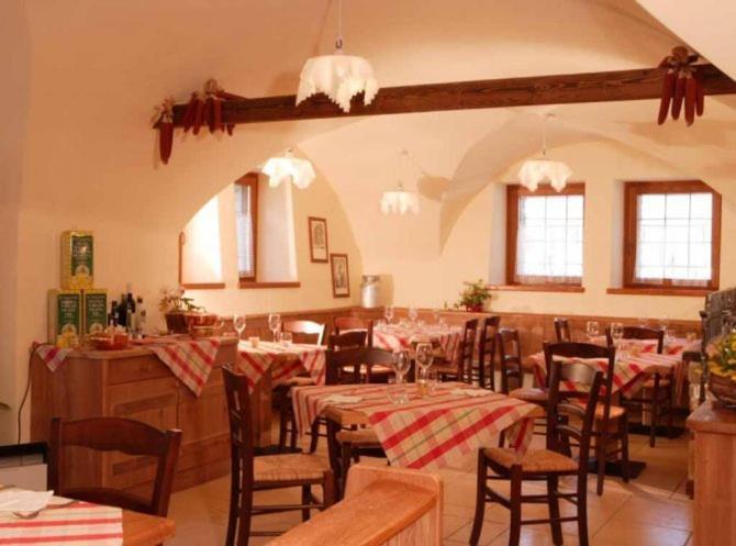 Castel Condino Locanda Borgo Chiese מראה חיצוני תמונה